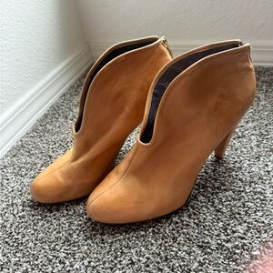 Vince Camuto Tan Leather Booties